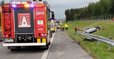 Mława: zdarzenie na S7 koło Uniszek Zawadzkich, pasażerka Audi trafiła do szpitala
