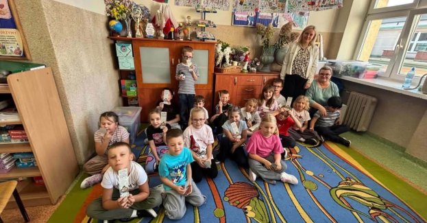 29 września 2026 r. w Szkole Podstawowej nr 4 w Mławie odbyły się obchody Ogólnopolskiego Dnia Głośnego Czytania. Obchody odbyły się z inicjatywy biblioteki szkolnej.
